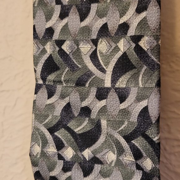 ALFANI Silk Necktie - Picture 4 of 4